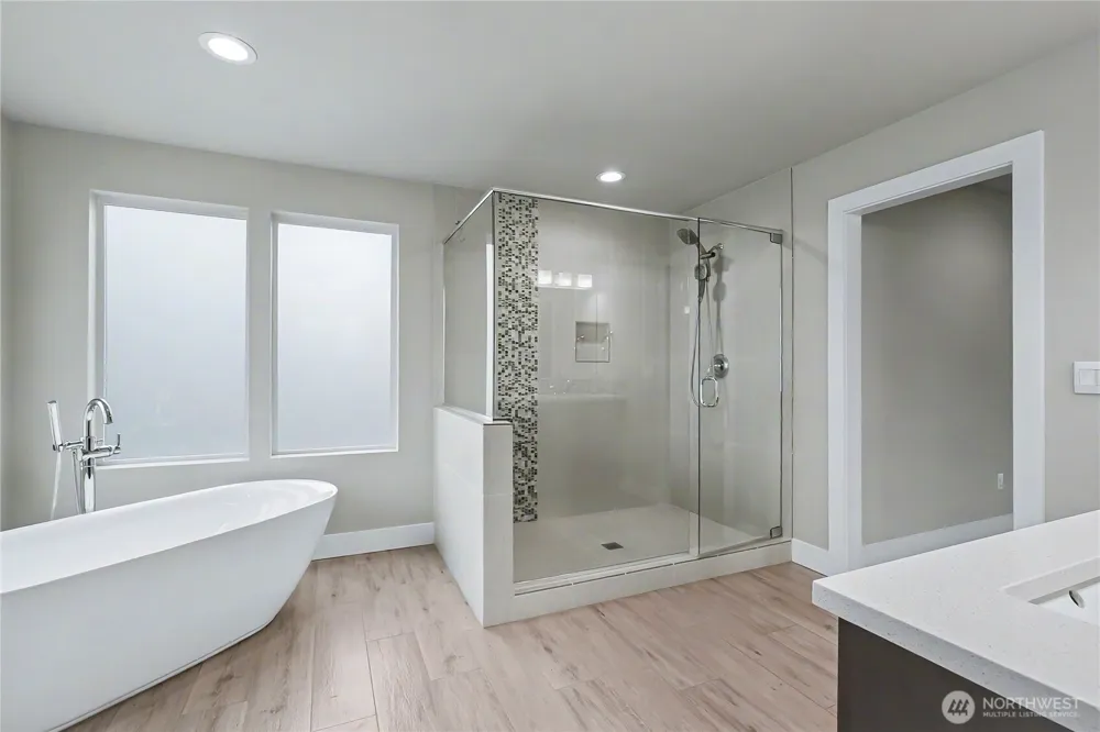 12415 41st Street Court E Edgewood, WA 98372