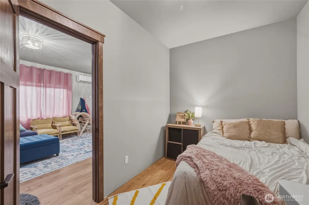 8679 Depot Road Lynden, WA 98264