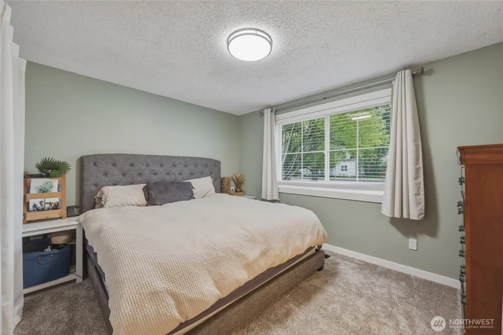 8679 Depot Road Lynden, WA 98264