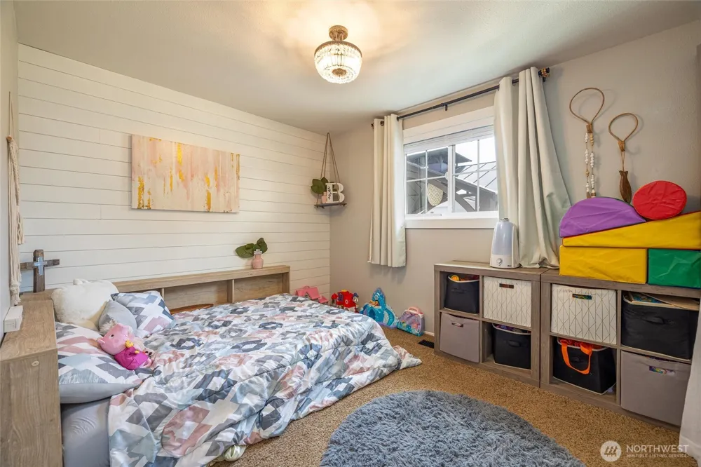 8679 Depot Road Lynden, WA 98264