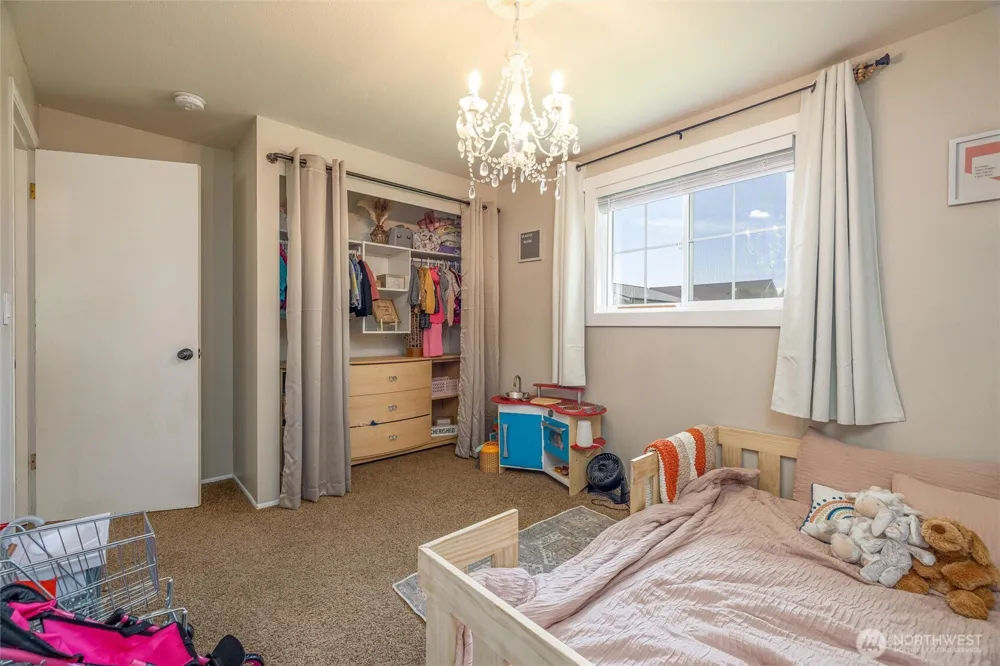8679 Depot Road Lynden, WA 98264