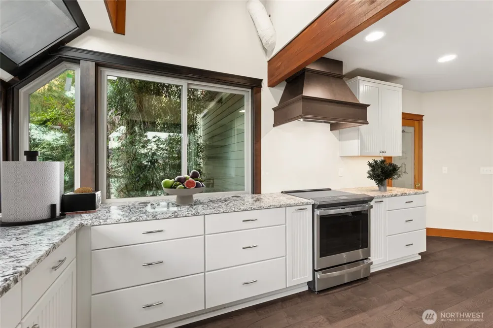 1105 14th Avenue Fox Island, WA 98333