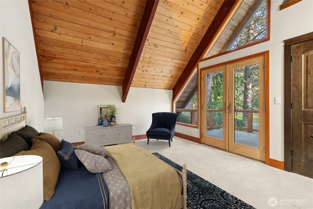 1105 14th Avenue Fox Island, WA 98333