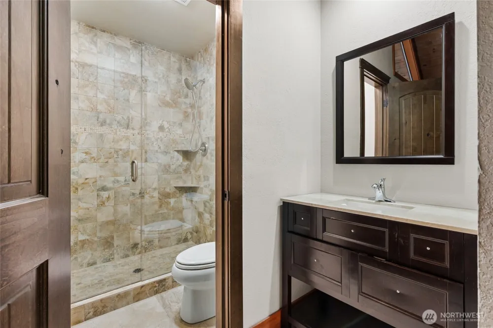 1105 14th Avenue Fox Island, WA 98333