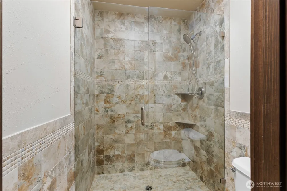 1105 14th Avenue Fox Island, WA 98333