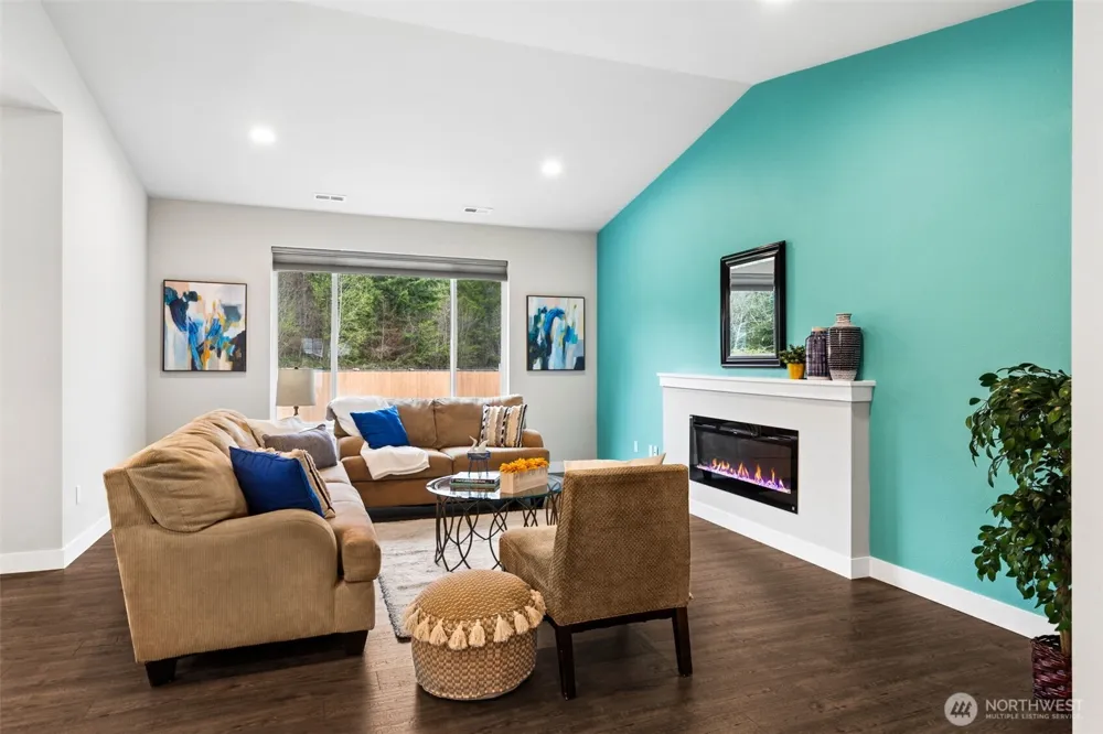 676 W Camas Court McCleary, WA 98557