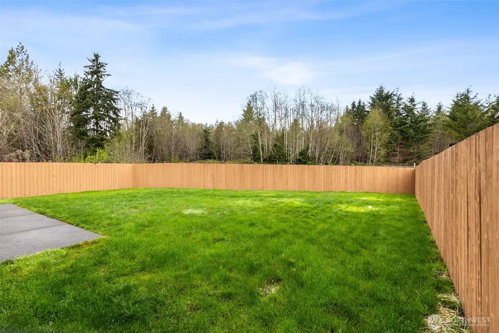 676 W Camas Court McCleary, WA 98557