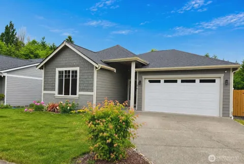676 W Camas Court
