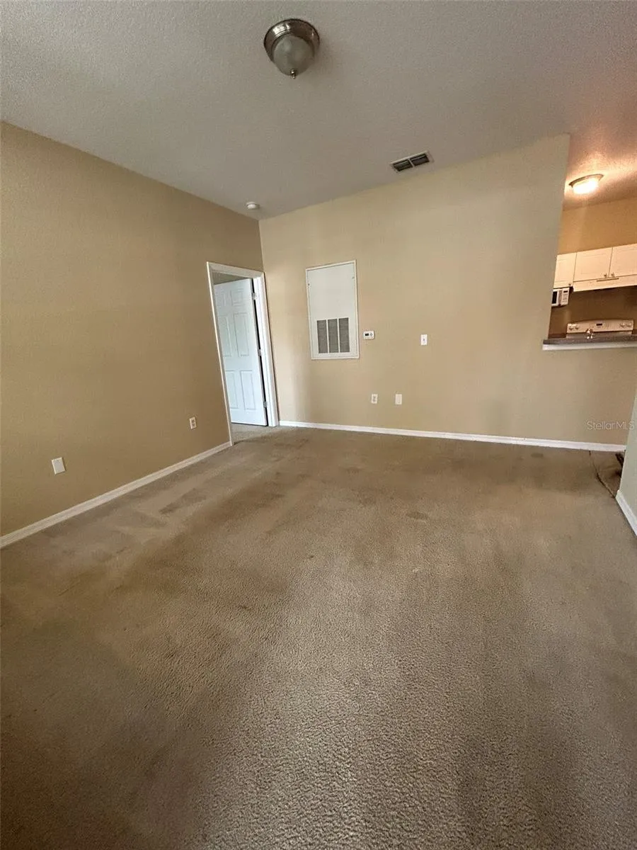 823 GRAND REGENCY POINT #102 Altamonte Springs, FL 32714