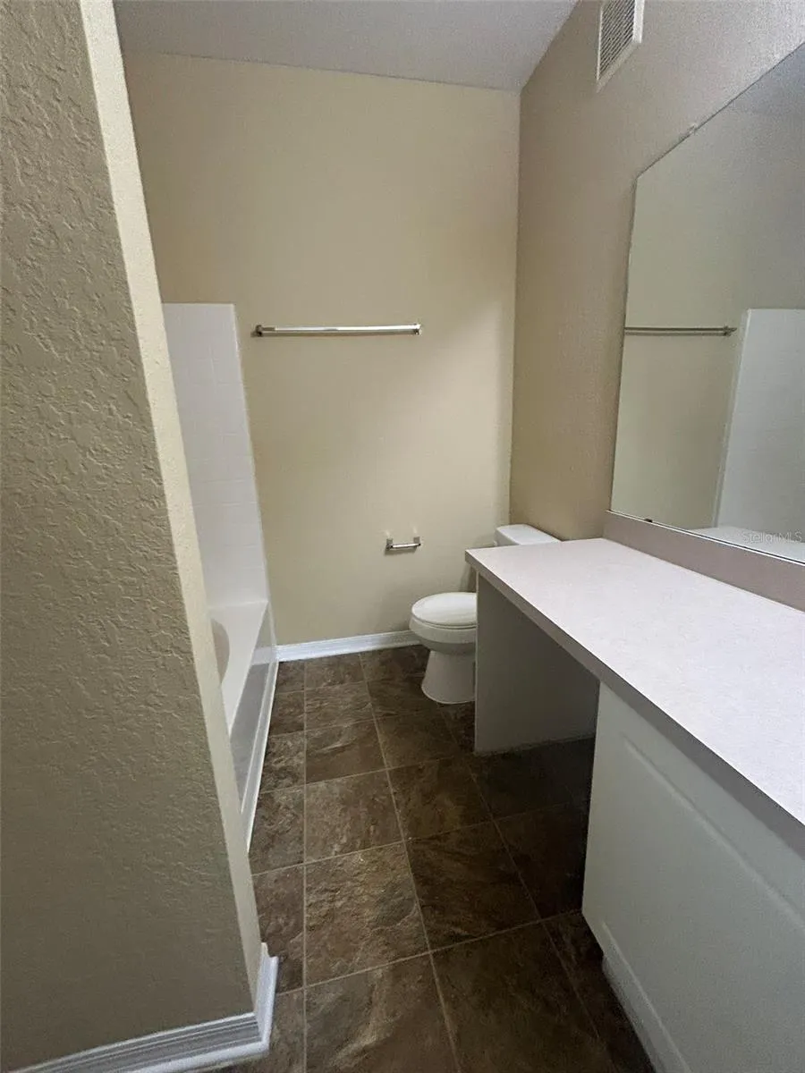 823 GRAND REGENCY POINT #102 Altamonte Springs, FL 32714
