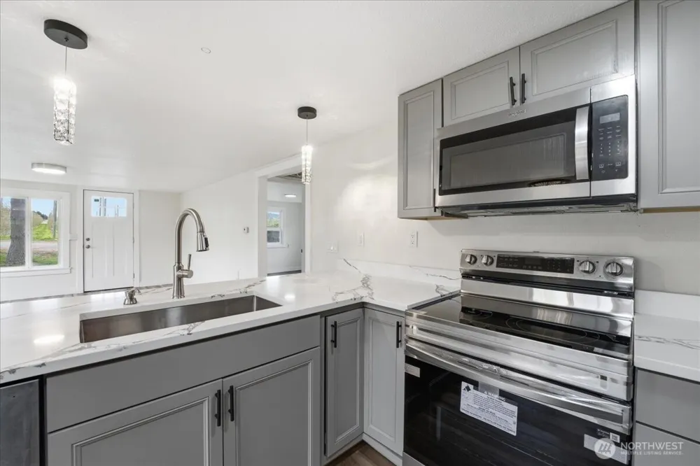 293 Barkley Road Manson, WA 98831