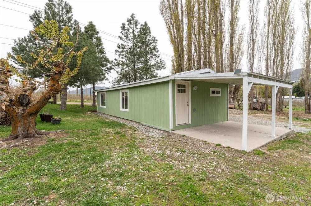 293 Barkley Road Manson, WA 98831