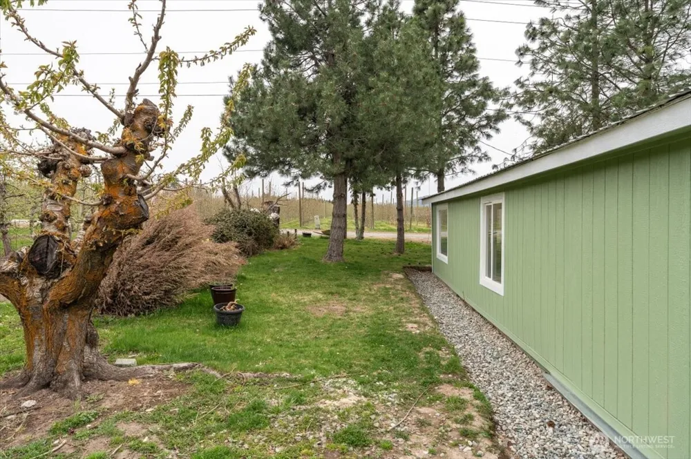 293 Barkley Road Manson, WA 98831