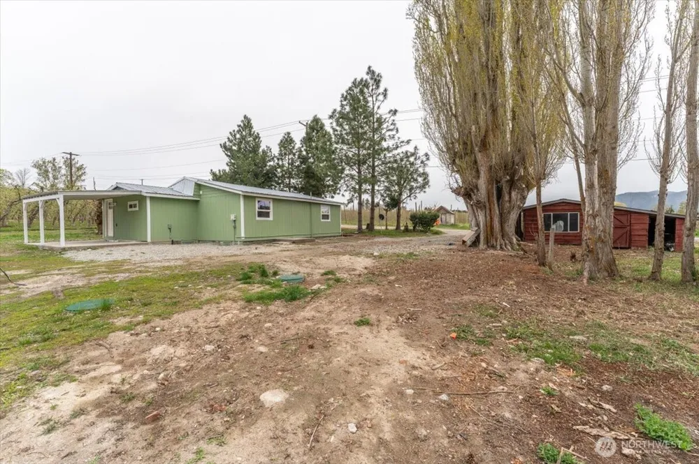 293 Barkley Road Manson, WA 98831