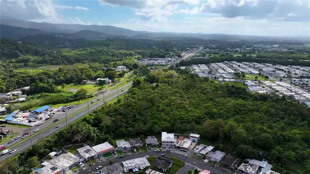 PR-3 KM 28.5 ZARZAL WARD Rio Grande, PR 00745