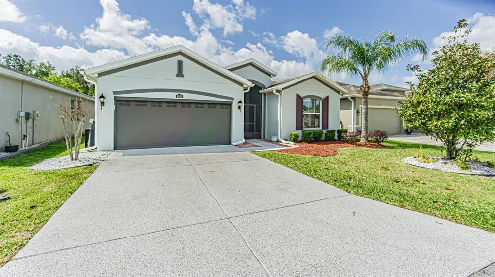 9936 GAP WEDGE DRIVE San Antonio, FL 33576
