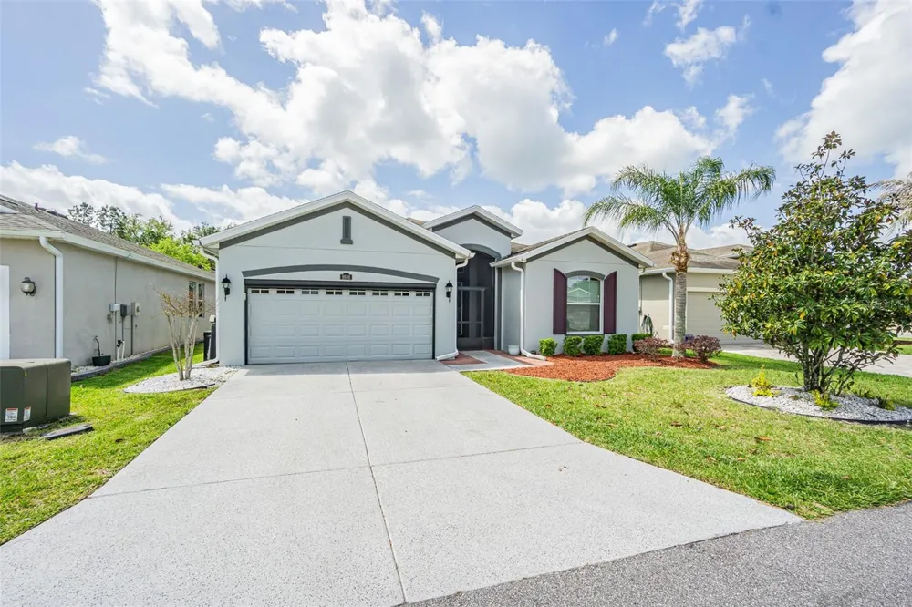 9936 GAP WEDGE DRIVE San Antonio, FL 33576