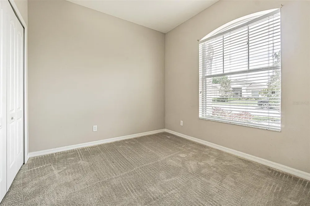 9936 GAP WEDGE DRIVE San Antonio, FL 33576