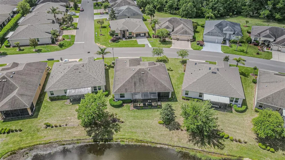 9936 GAP WEDGE DRIVE San Antonio, FL 33576