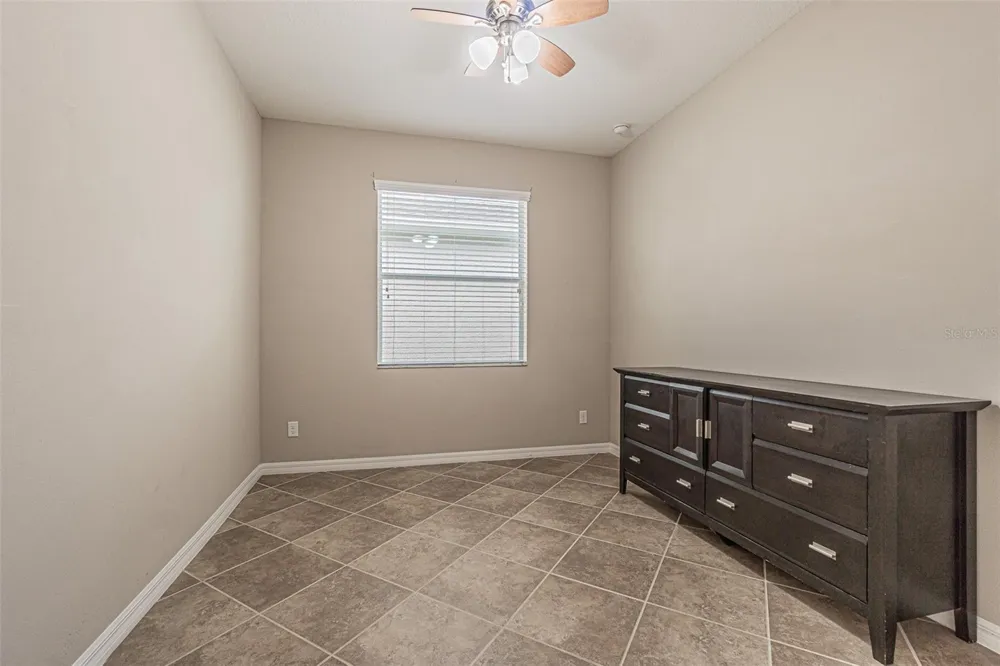 9936 GAP WEDGE DRIVE San Antonio, FL 33576