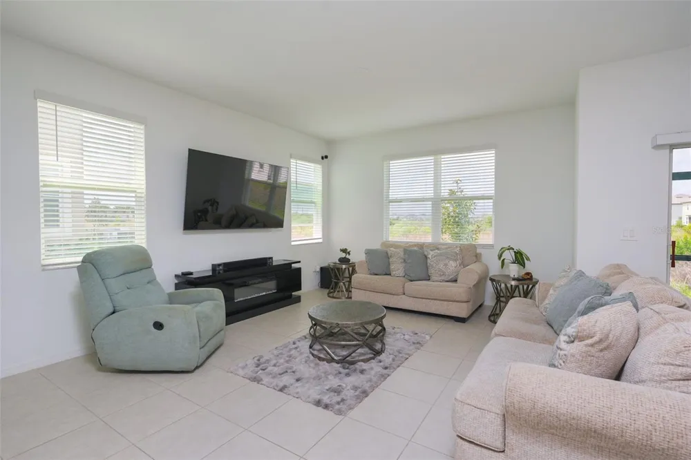 10059 TRUMPET HONEYSUCKLE WAY San Antonio, FL 33576