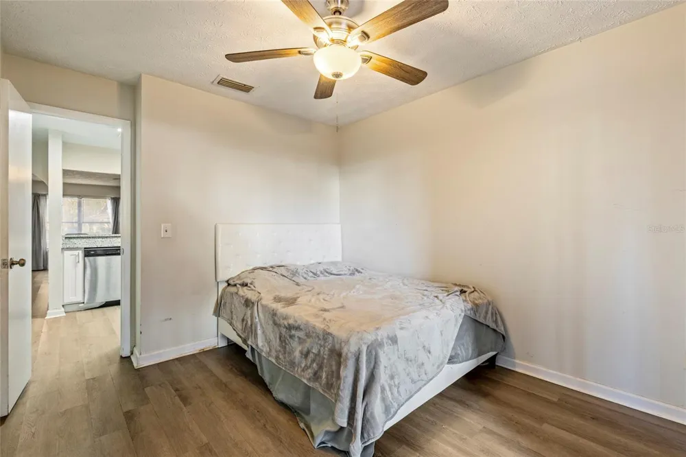 4955 KNIGHTSBRIDGE CIRCLE Jacksonville, FL 32244