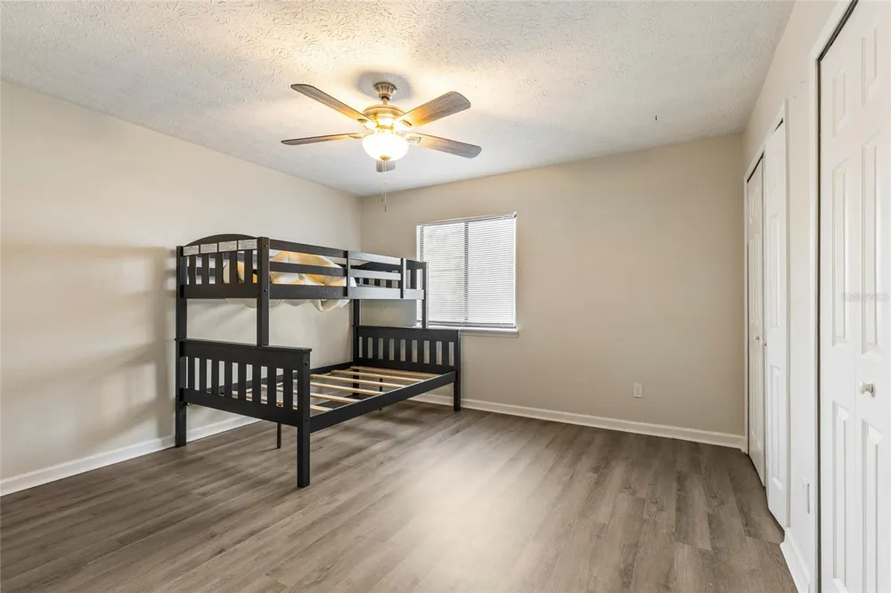 4955 KNIGHTSBRIDGE CIRCLE Jacksonville, FL 32244