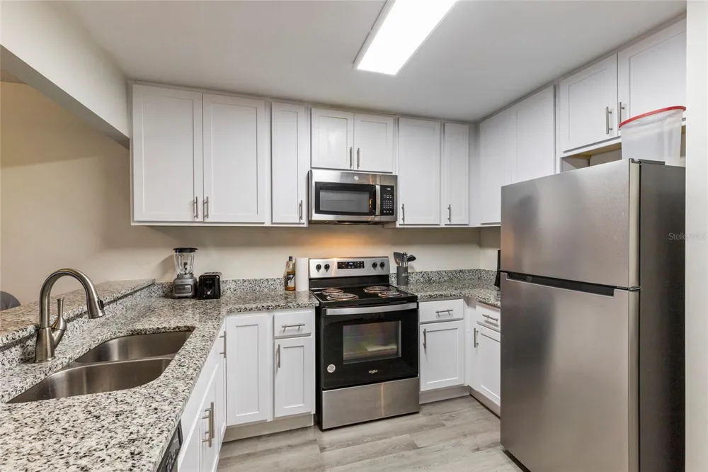 4955 KNIGHTSBRIDGE CIRCLE Jacksonville, FL 32244