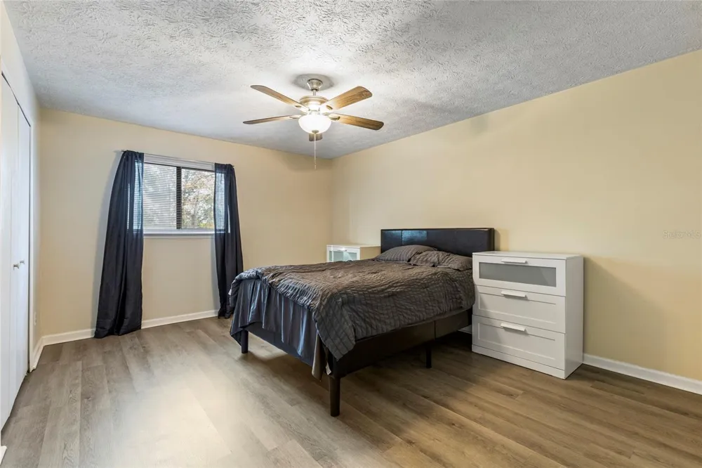 4955 KNIGHTSBRIDGE CIRCLE Jacksonville, FL 32244