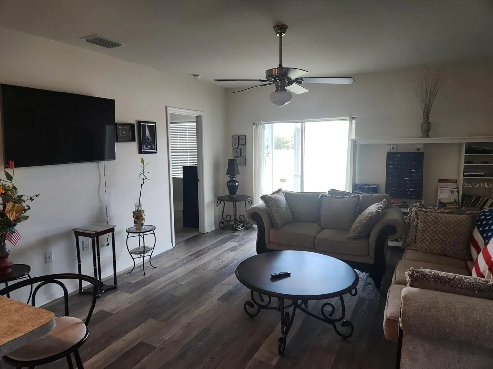 6643 LONGBOAT DRIVE Brooksville, FL 34604