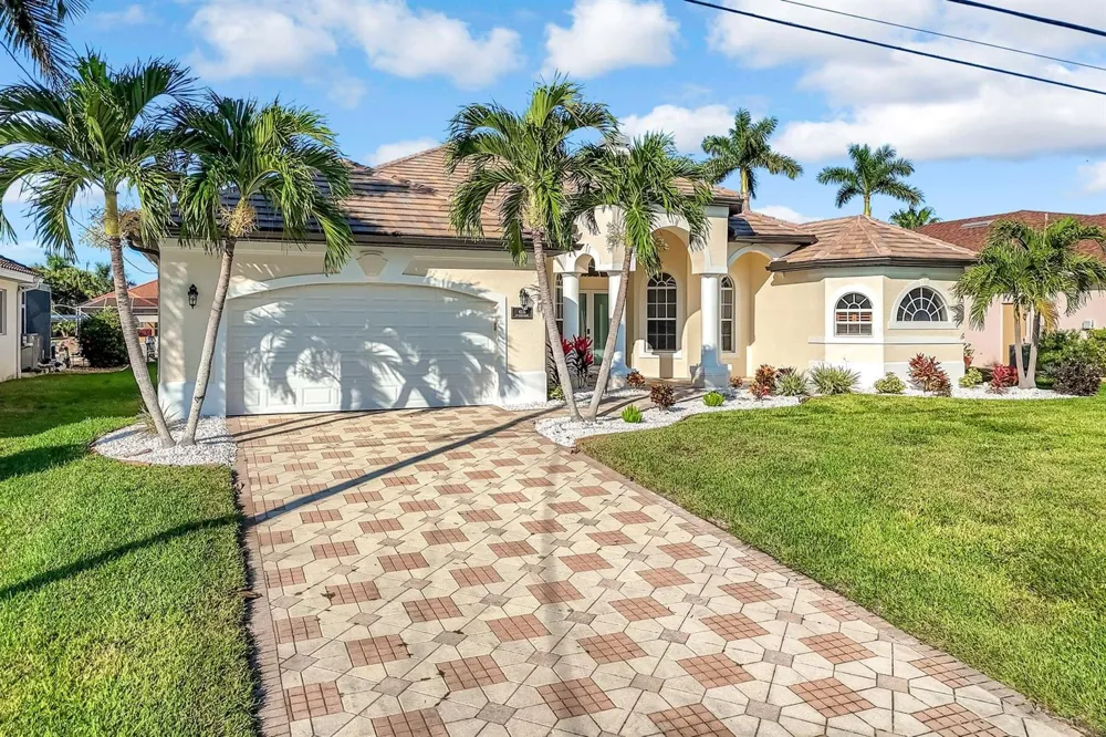 4518 SW 22ND PLACE Cape Coral, FL 33914