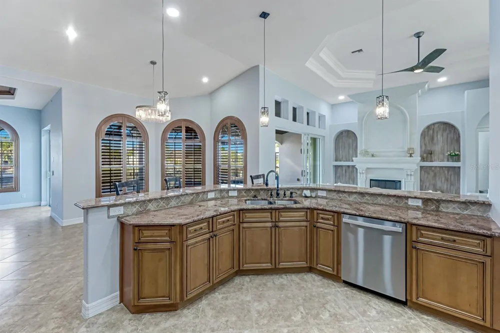 4518 SW 22ND PLACE Cape Coral, FL 33914