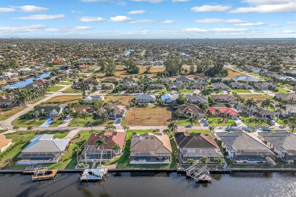 4518 SW 22ND PLACE Cape Coral, FL 33914