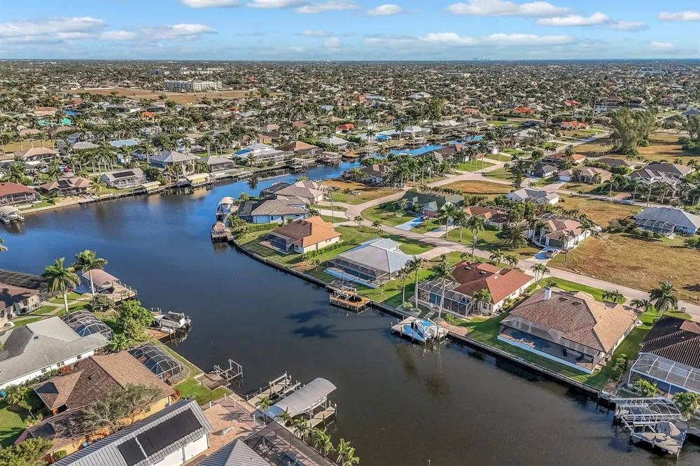 4518 SW 22ND PLACE Cape Coral, FL 33914