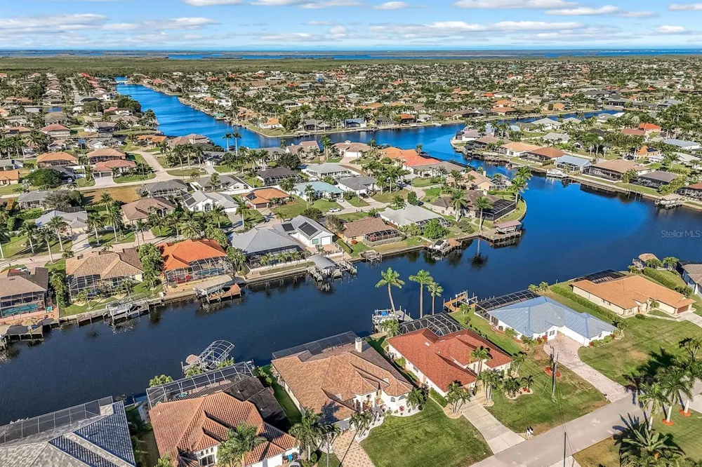 4518 SW 22ND PLACE Cape Coral, FL 33914