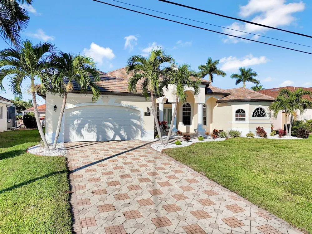4518 SW 22ND PLACE Cape Coral, FL 33914