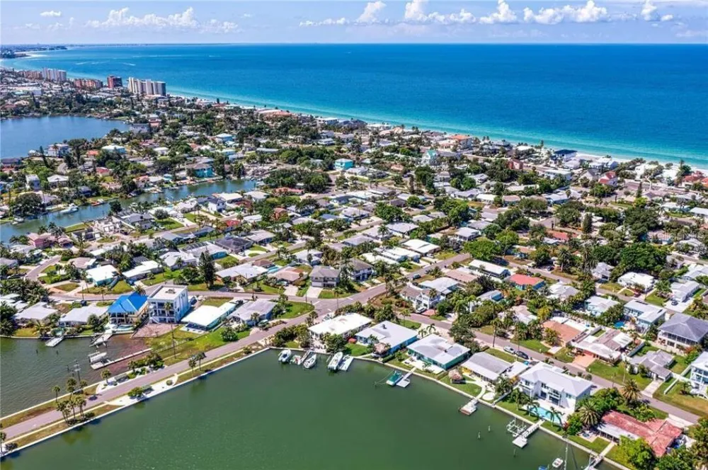 307 161ST AVENUE Redington Beach, FL 33708