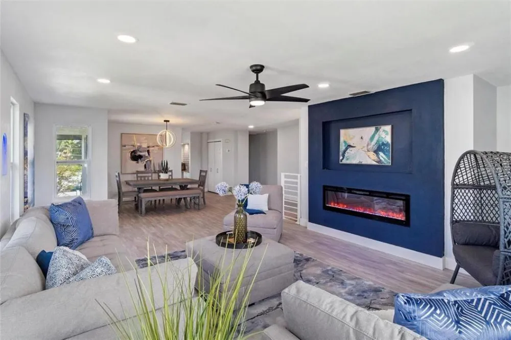 307 161ST AVENUE Redington Beach, FL 33708
