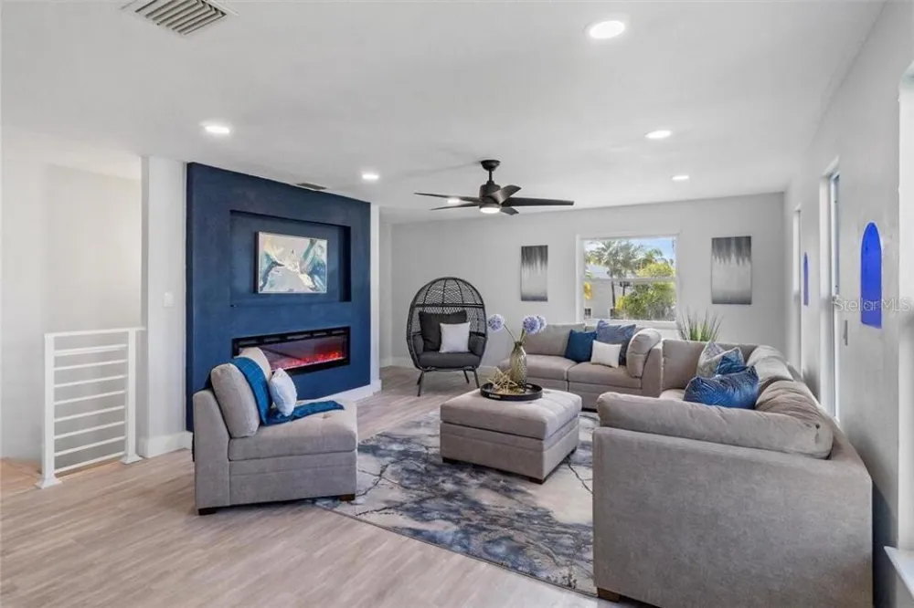 307 161ST AVENUE Redington Beach, FL 33708