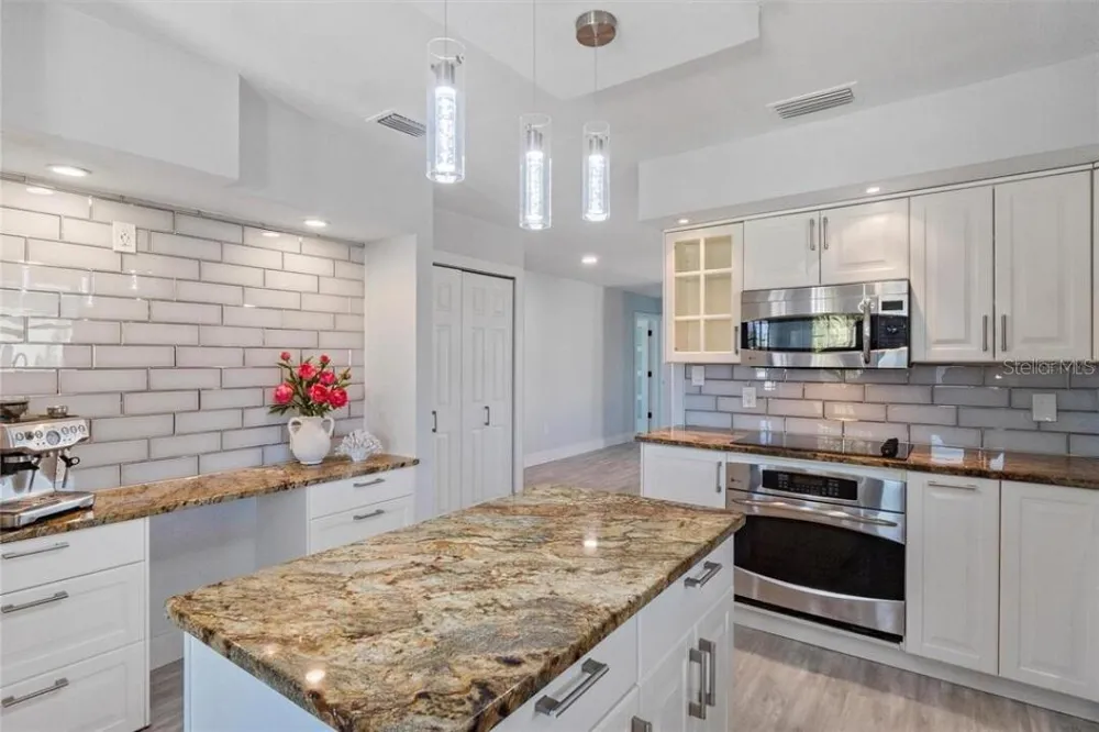 307 161ST AVENUE Redington Beach, FL 33708