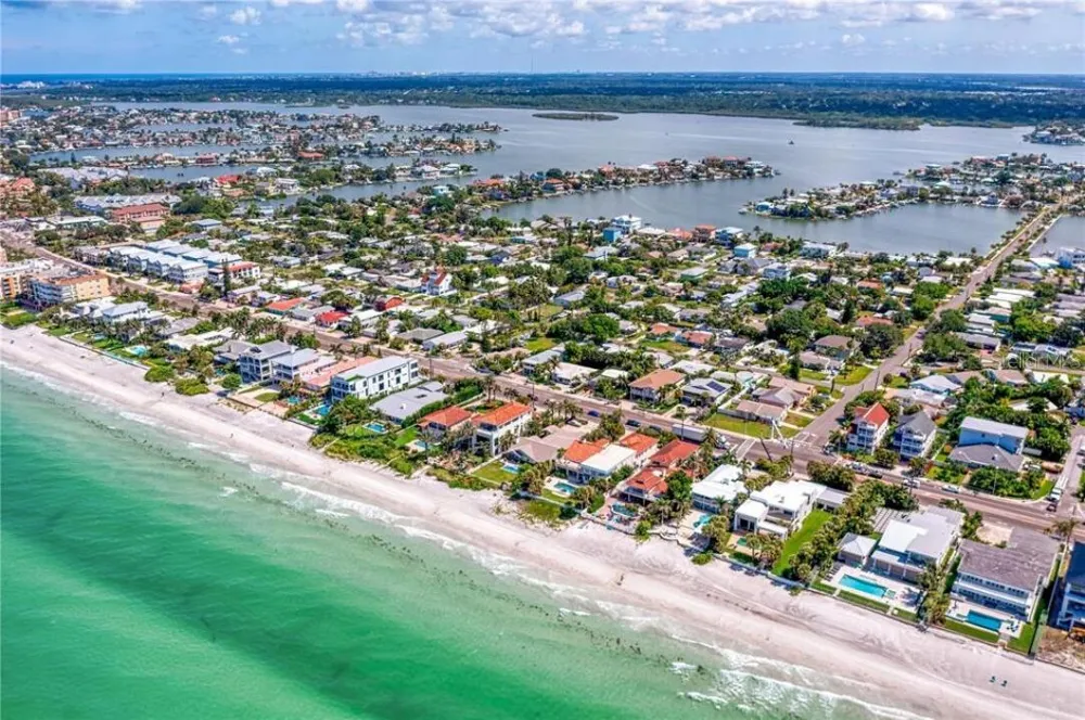 307 161ST AVENUE Redington Beach, FL 33708