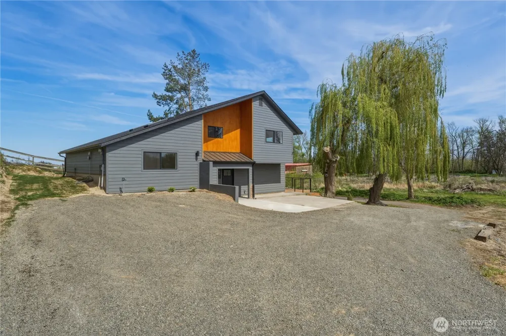 54027 Summers Lane Milton-Freewater, OR 97862