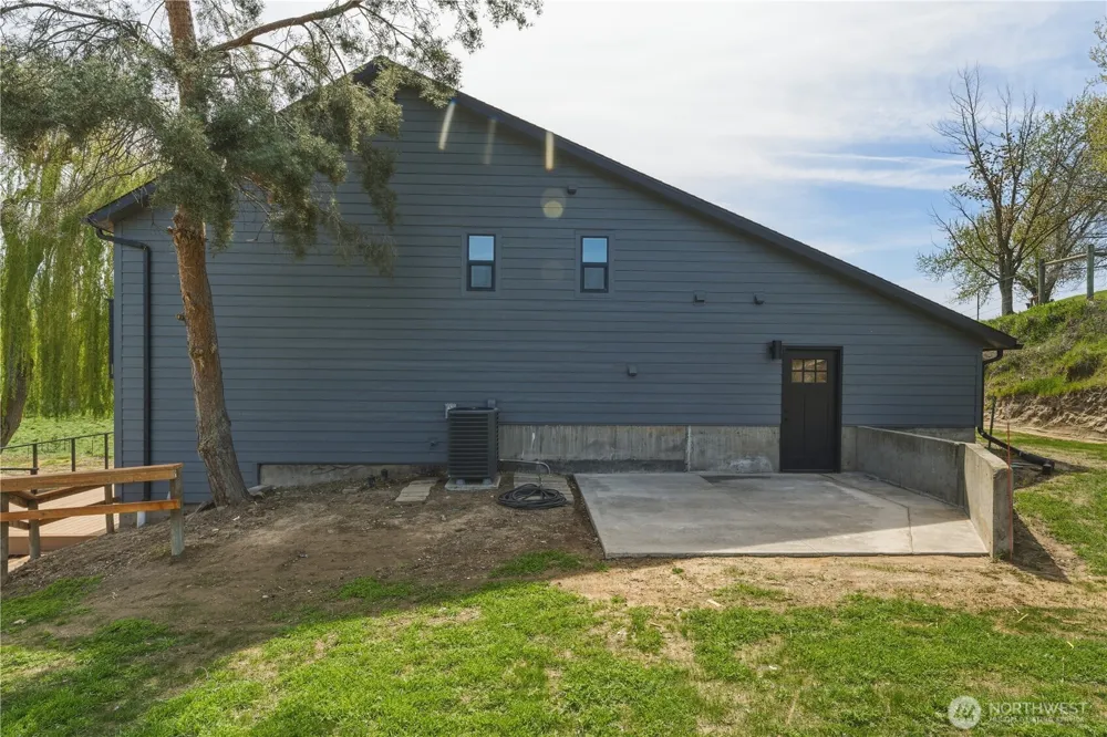 54027 Summers Lane Milton-Freewater, OR 97862