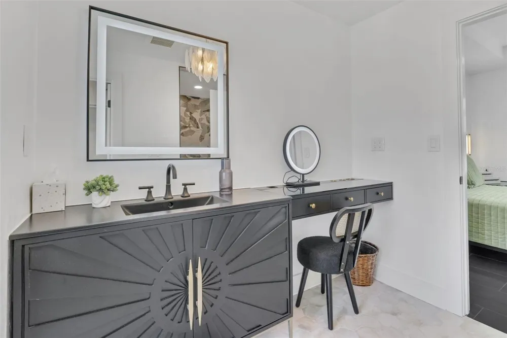 39 E PARK AVENUE St Augustine, FL 32084