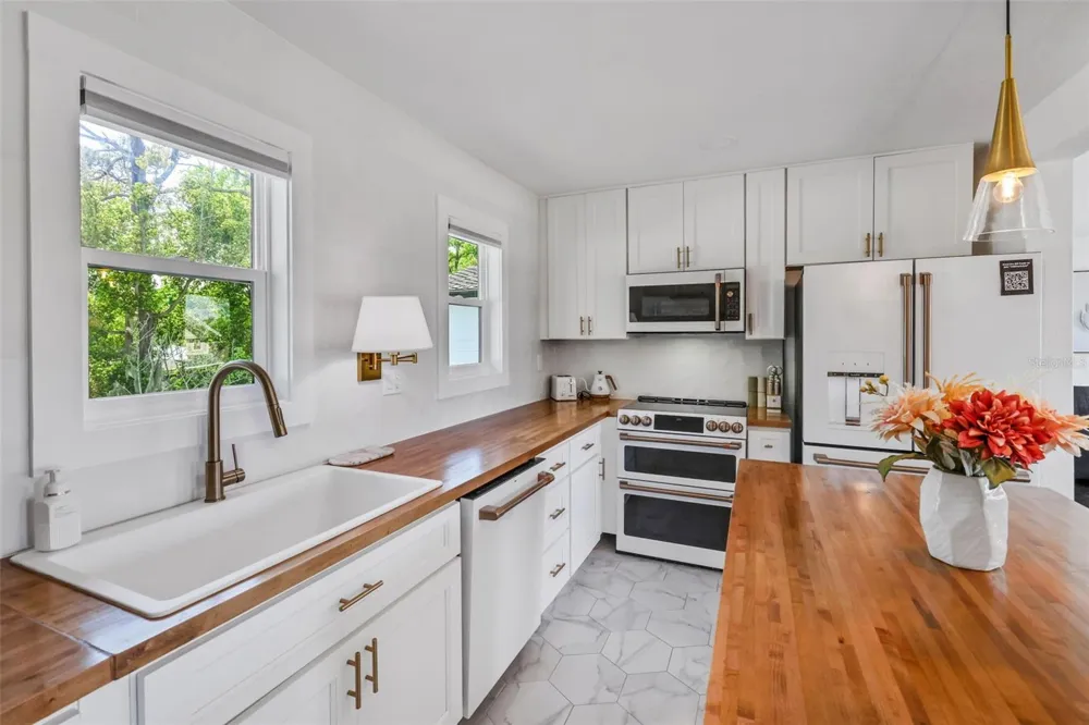 39 E PARK AVENUE St Augustine, FL 32084