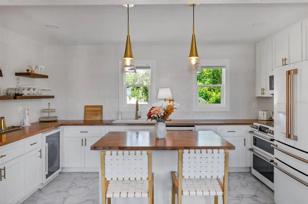 39 E PARK AVENUE St Augustine, FL 32084