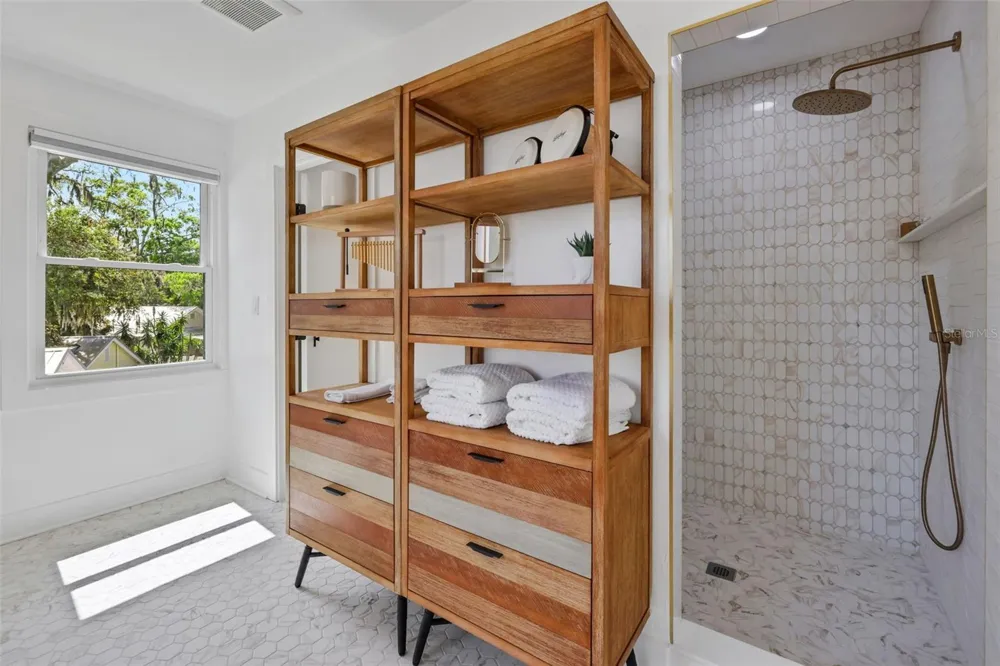 39 E PARK AVENUE St Augustine, FL 32084