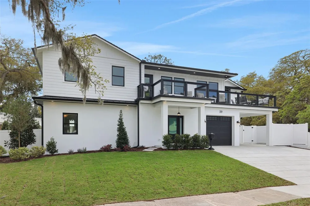 39 E PARK AVENUE St Augustine, FL 32084