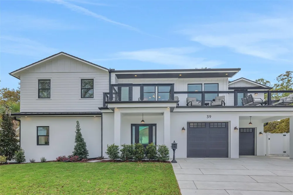 39 E PARK AVENUE St Augustine, FL 32084