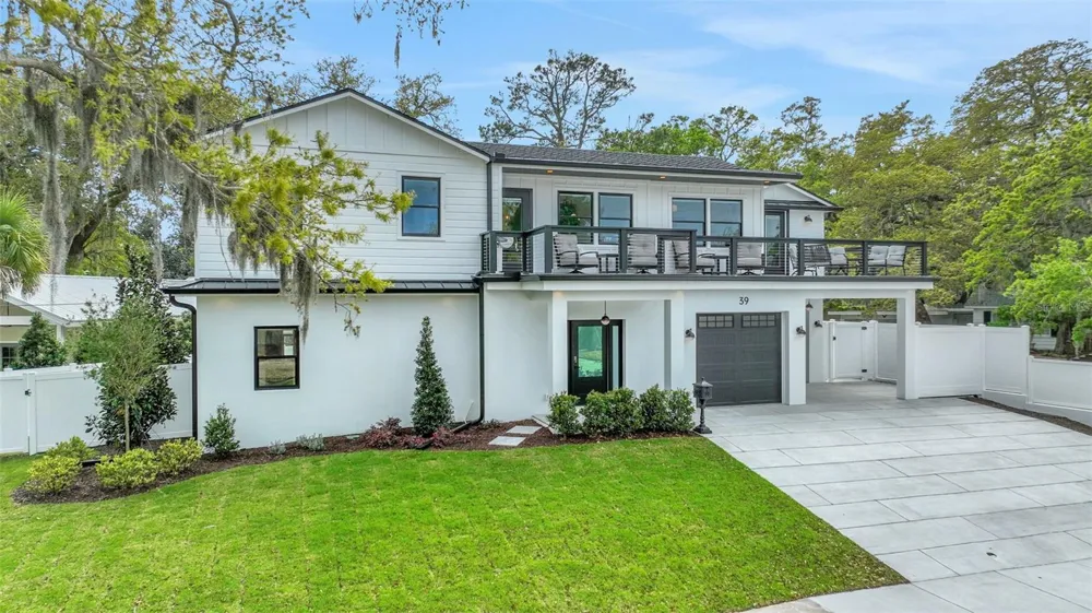 39 E PARK AVENUE St Augustine, FL 32084
